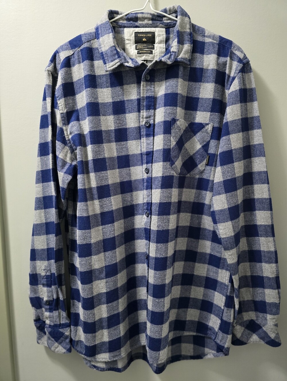 Quiksilver Men's Blue and Gray Check Button-Up Shirt Size Large
